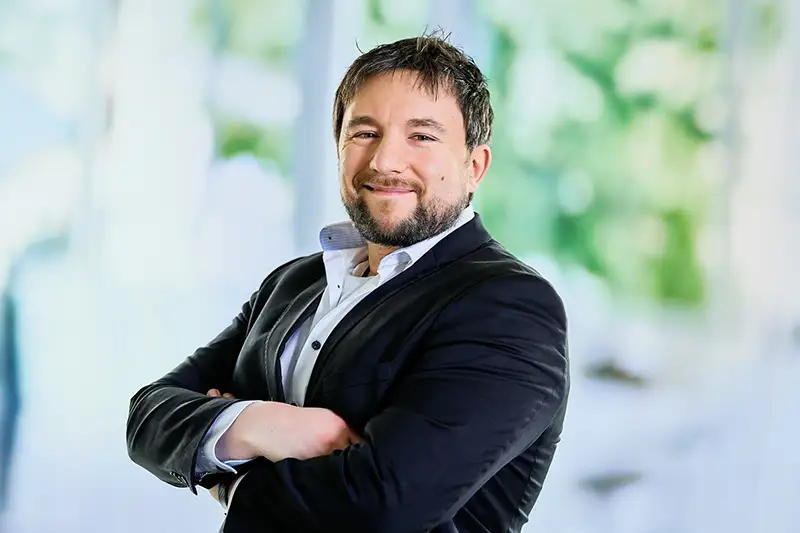 Dr. Tobias Glanz
